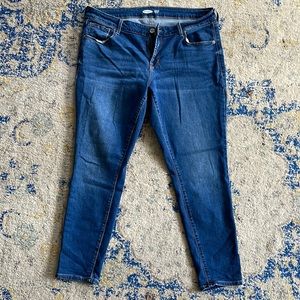 Old Navy Rockstar Jean